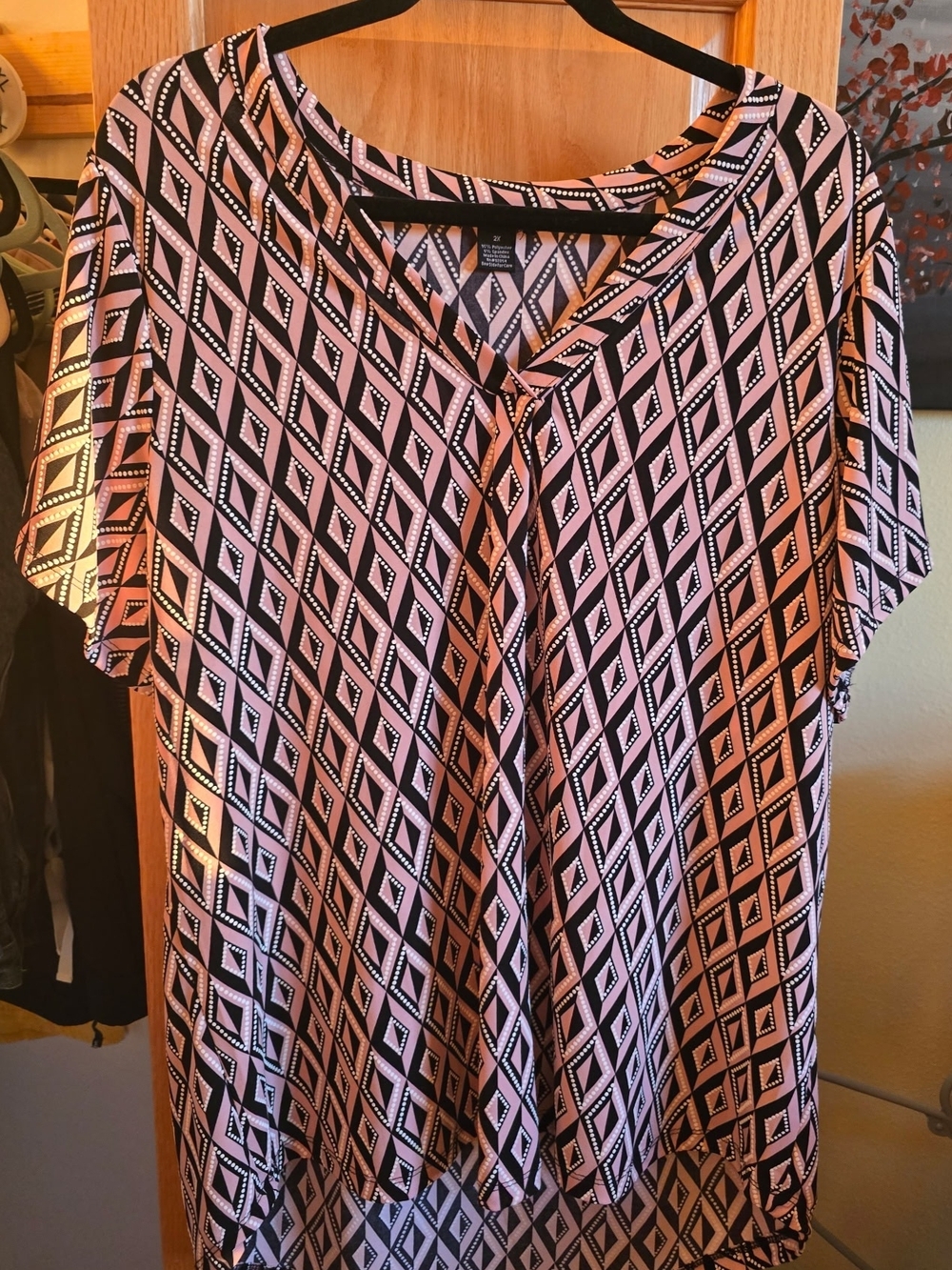 Geometric Print Short-Sleeve Tee in Pink by Unknown Brand